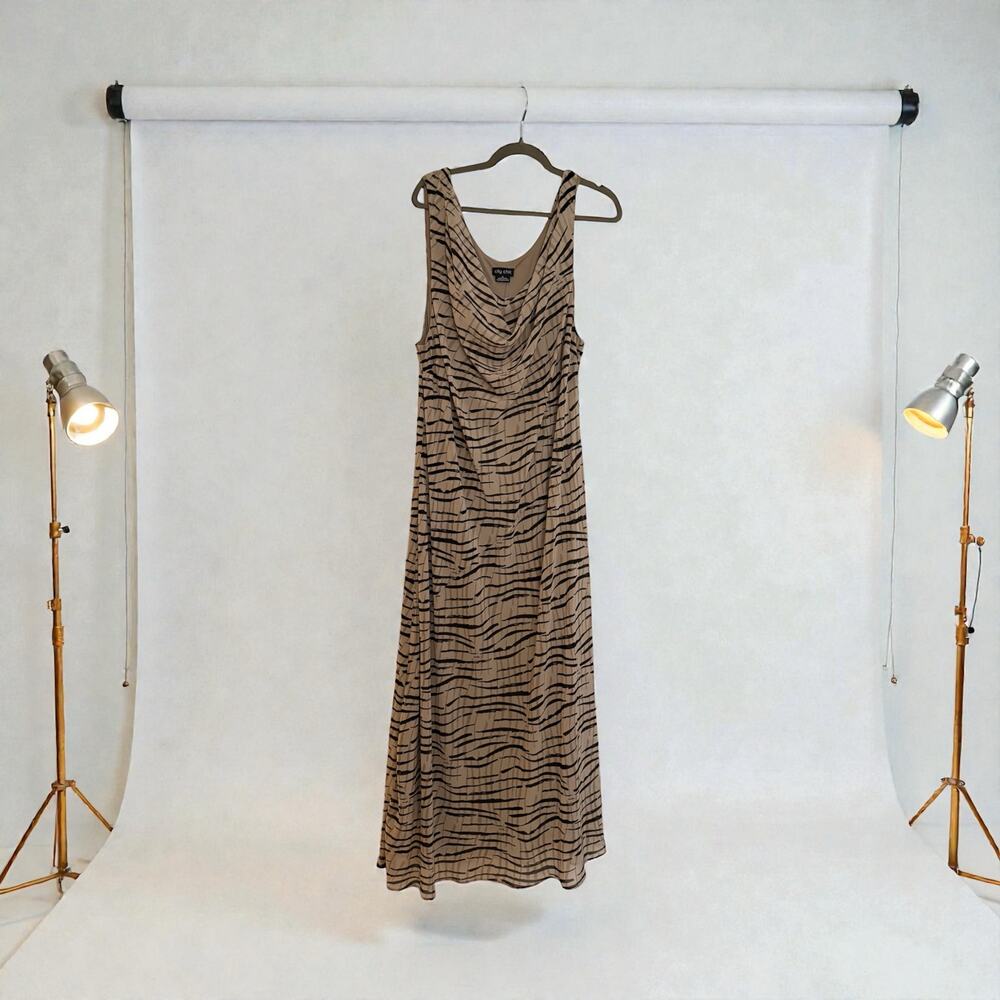 City Chic Elia Print Maxi Dress